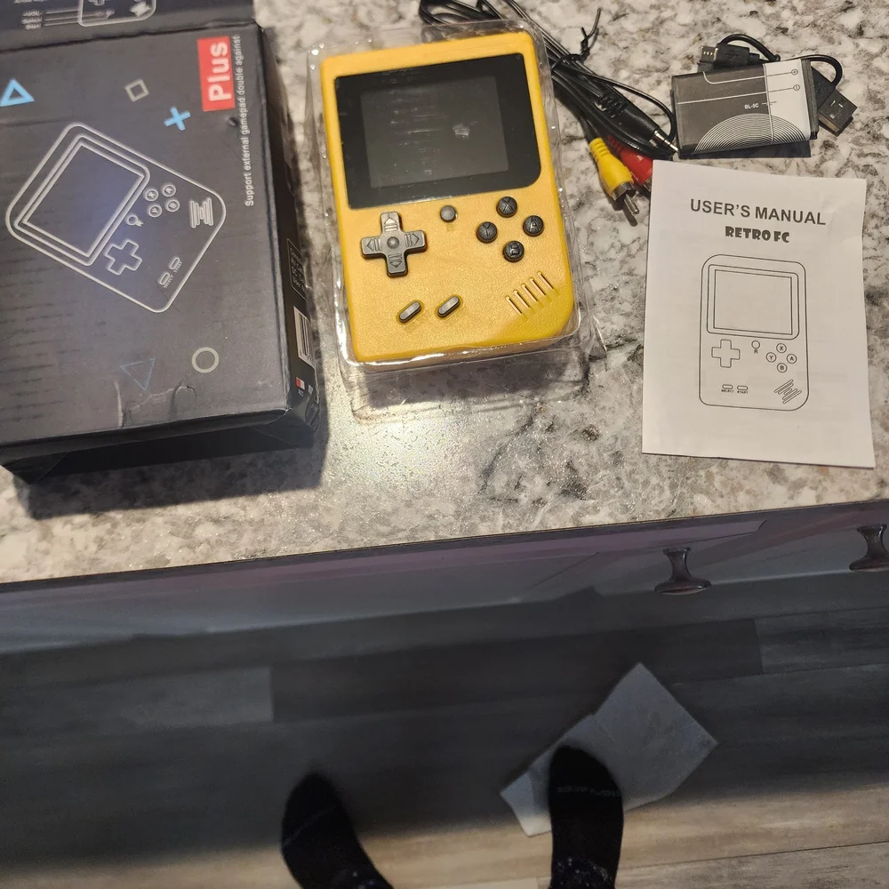 New Game Box Plus Handheld Console - Red Over 500 Games In 1
